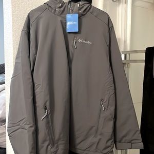 Columbia Gate Racer Softshell hooded jacket. Mens Size Large. Gray.